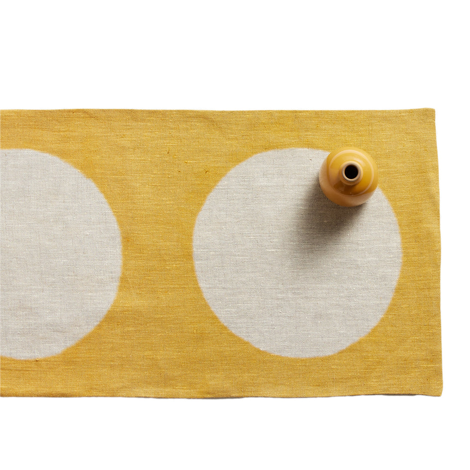 Circles Table Runner in Butterscotch Image 1