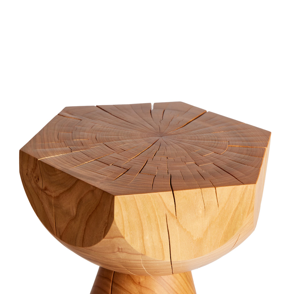 Six-Sided Facet Pedestal Stump in Cherry Image 3