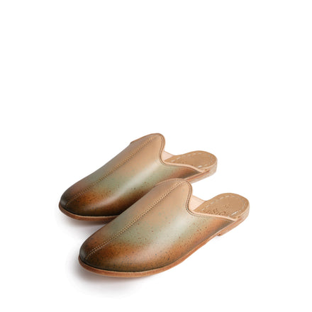 https://www.heathceramics.com/cdn/shop/files/Sabbah-Slip-On_4_web_8af6a413-6fc5-44bf-ac7b-8a1ae7e53d55_440x440_crop_center.jpg?v=1696537542