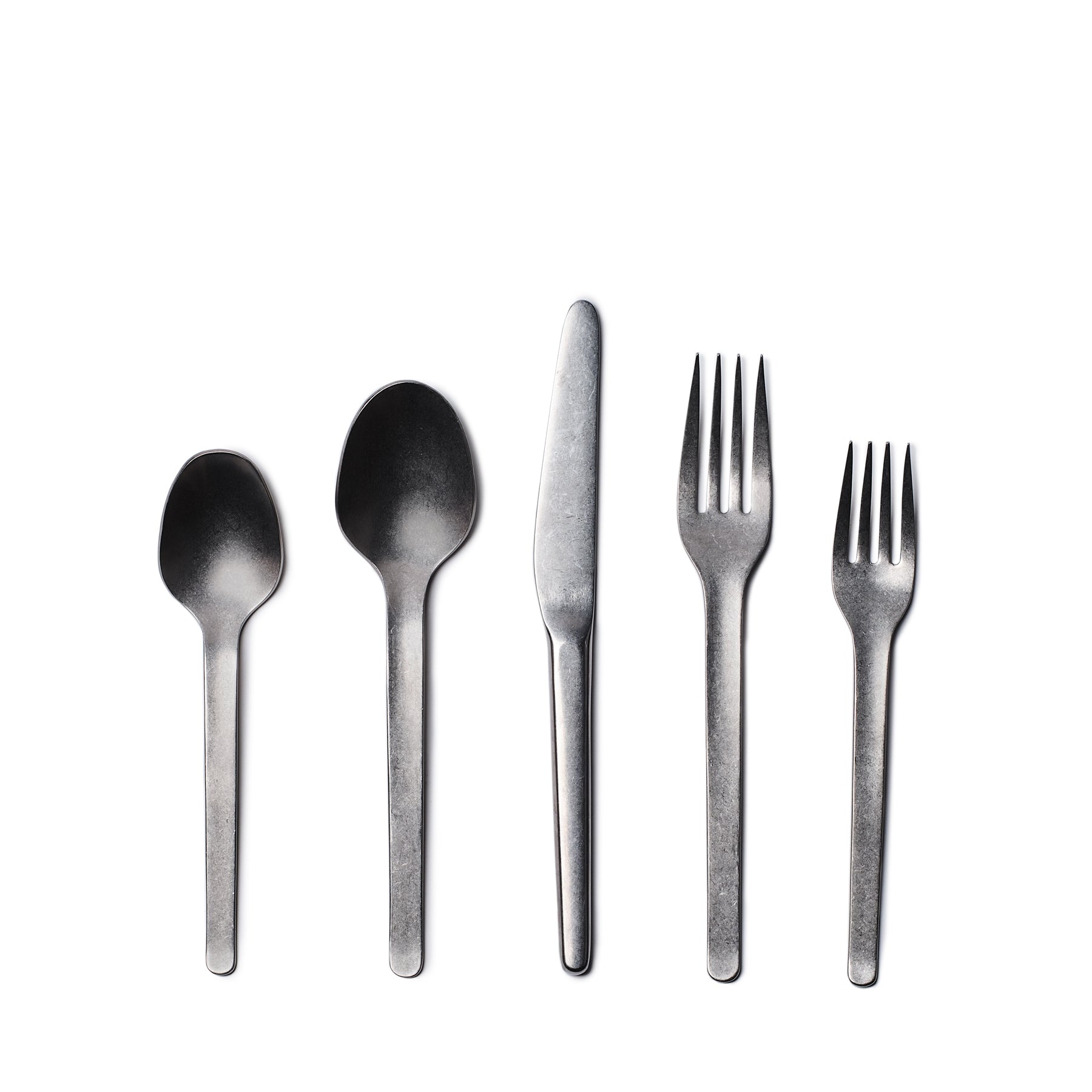 Muir Flatware in Tumbled (5 piece setting) Zoom Image 1