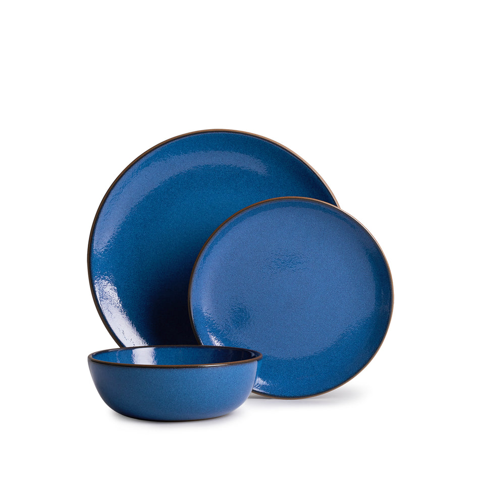 Moonstone Dinnerware Set Image 1