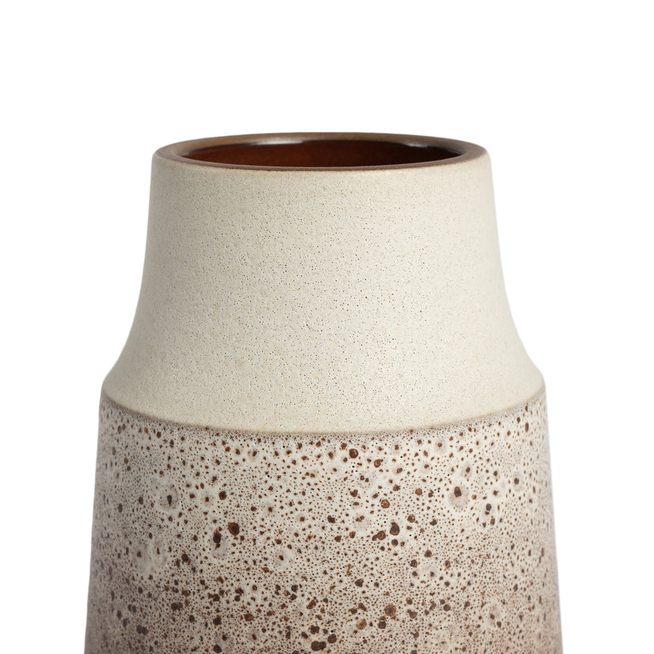 Neck Vase in Vanilla Bean and Matte Brown Fade Image 3